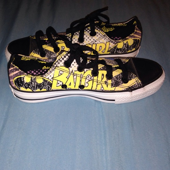 batgirl shoe
