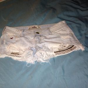 girls hollister shorts.