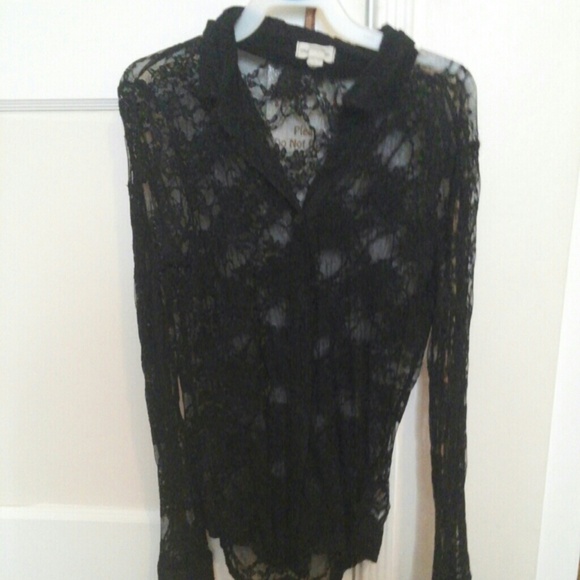 Long sleeve floral lace