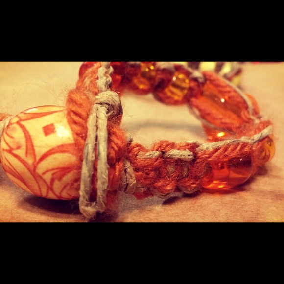 SOLD KIDS Orange Hemp Bracelet/Anklet HANDMADE - Picture 2 of 2
