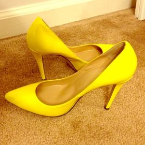 Bright Yellow High Heeled Patent Leather Pumps