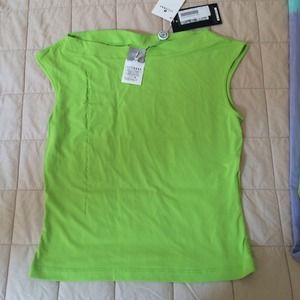 Versage tank, tags still on.