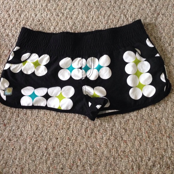 Roxy shorts