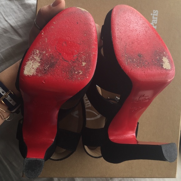 🌟SOLD🌟Authentic Christian Louboutin - Picture 4 of 4
