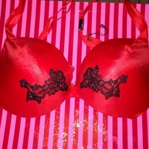 New Victoria Secret 32D crystal Swarovski