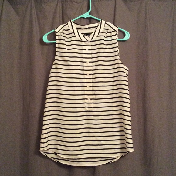 Half button-up black and white striped top