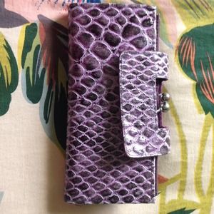 Faux snake skin wallet.
