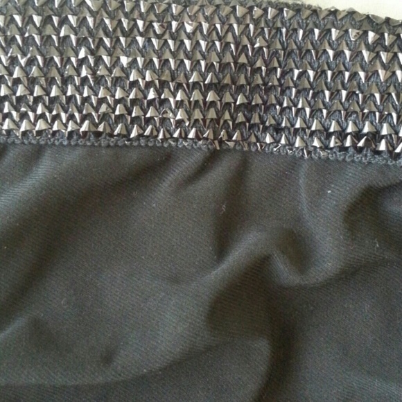 one shoulder head turning dress - Picture 2 of 4