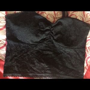 ‼️SOLD on vinted‼️ Black croptop ❤️