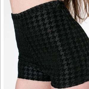 High Waist Houndstooth Tap Short