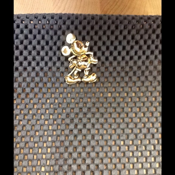 VINTAGE Mickey Mouse Napier, in Gold colored Pin - Picture 2 of 3