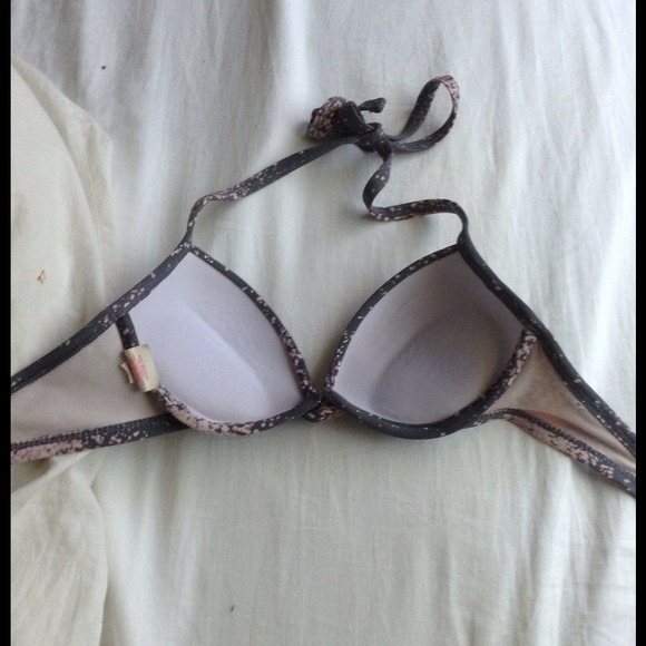 Push-up bikini tops - Picture 4 of 4