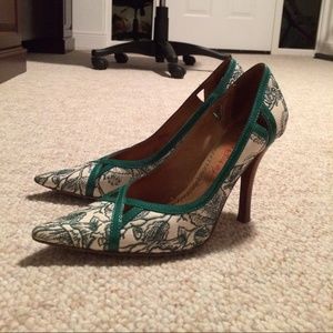 Beautiful green heels