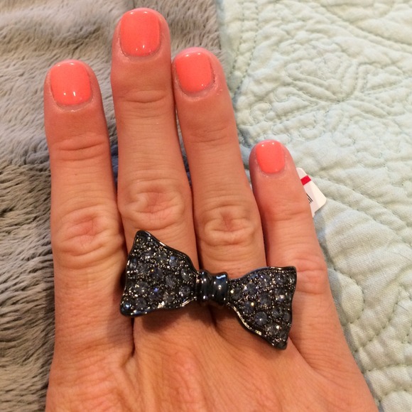 NY&Co Bow Double Ring