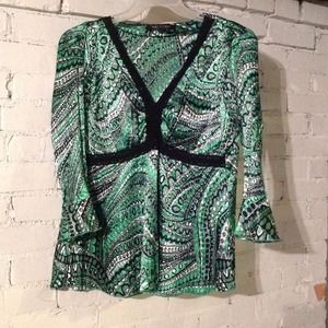 Large green crinkle blouse by Violet &Claire