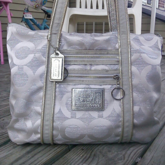 SOLD!   COACH POPPY OP ART LUREX GLAM TOTE!!! - Picture 1 of 4