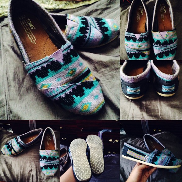 Aztec toms *reserved* @taylor0419
