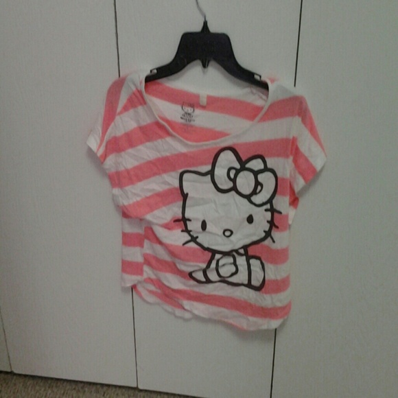 Hello kitty t shirt
