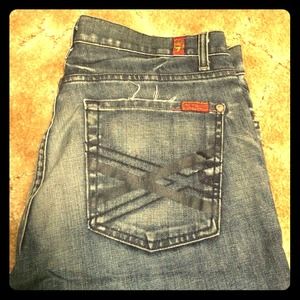 Men's 7 for all mankind "bootcut" medium wash jean