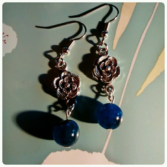 Deep blue Sea Sediment earrings - Picture 2 of 6