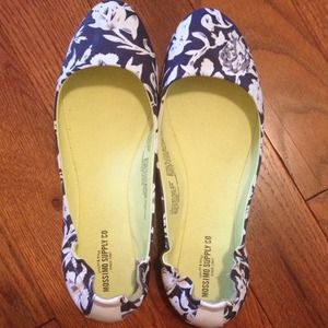 Mossimo Ballet Flats