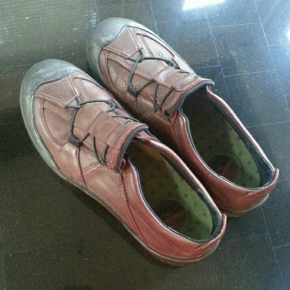 Clarks Muckers