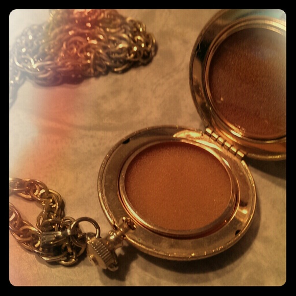 Locket