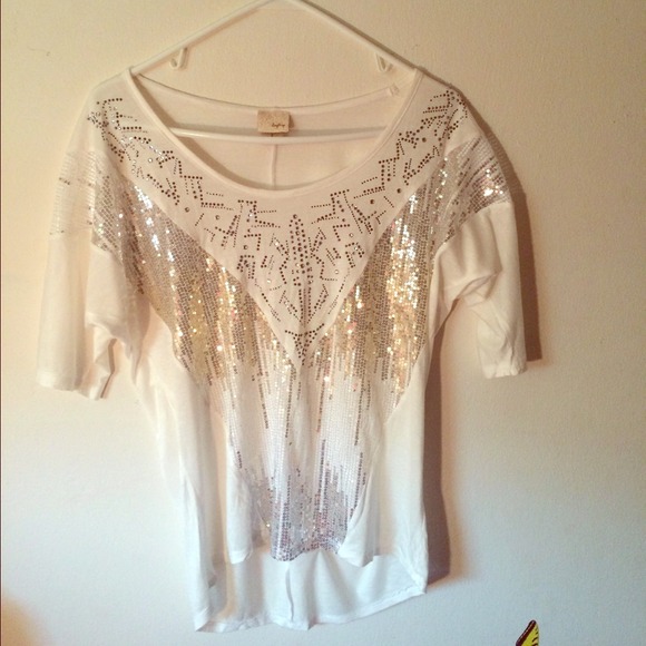 NWOT Day Trip Top from Buckle