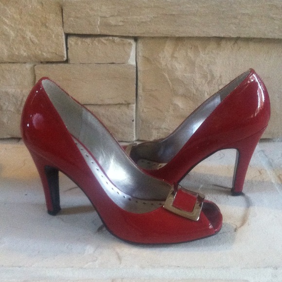 ❤️BCBG Girls 💋Red Heels ❤️
