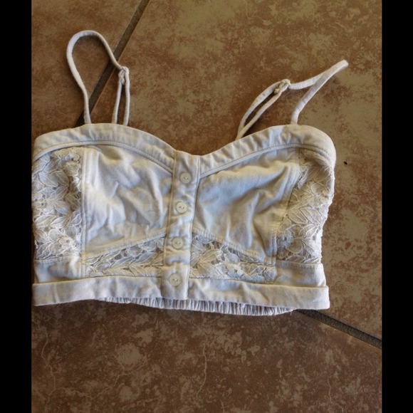 Small cropped shirt ** HAS BEEN SOLD* - Picture 3 of 3