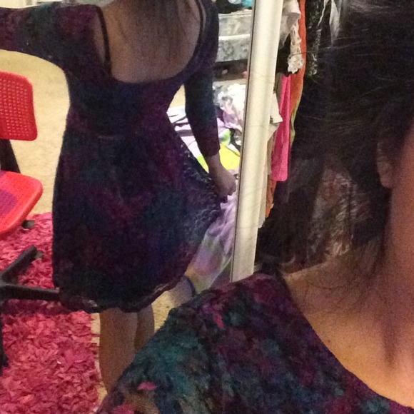 🚫SOLD🚫Floral lace dress - Picture 3 of 4