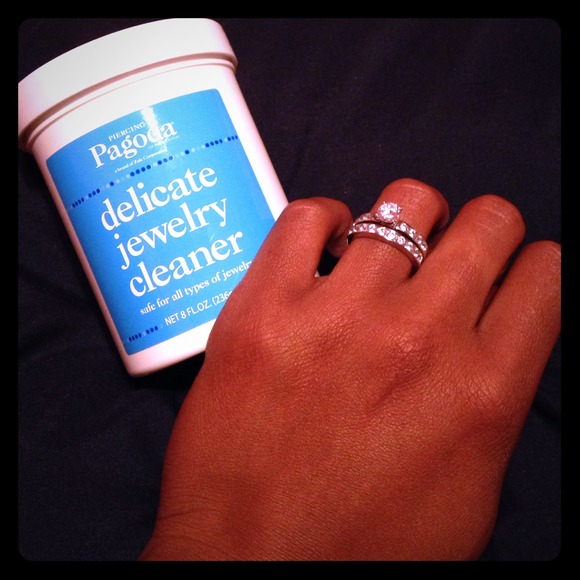 Matching CZ bands - Picture 1 of 5