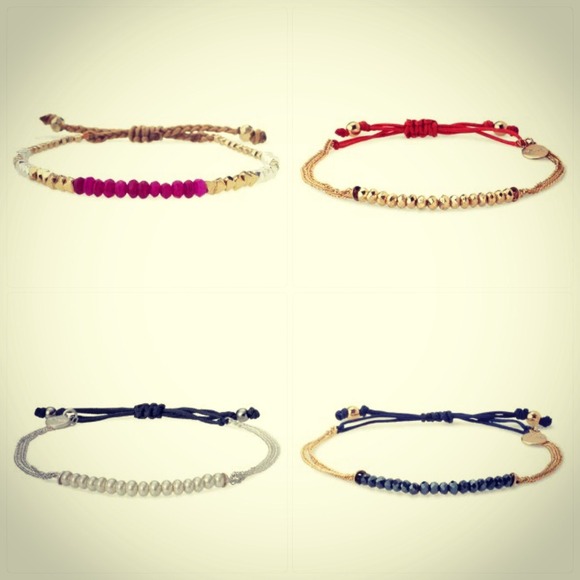 Gorgeous pull bracelets