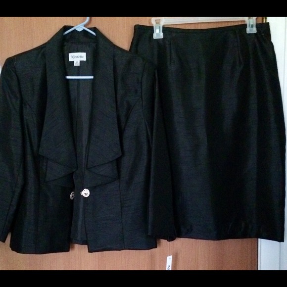 2 piece set. Blazer and skirt