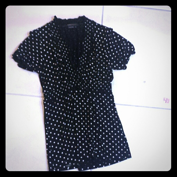 Black and white polkadot size small BCBG shirt