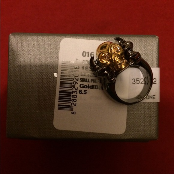Alexander MCQueen ring RARE - Picture 3 of 4
