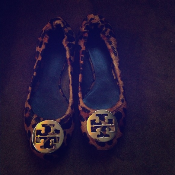 Authentic Tory burch leopard flats
