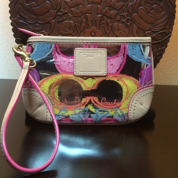 COACH signature scribble multi print wristlet