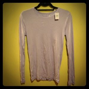 Plain Gap new with tags long sleeve shirt.