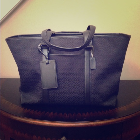 COACH Mini Sig XL Luggage BLK Tote Carryall