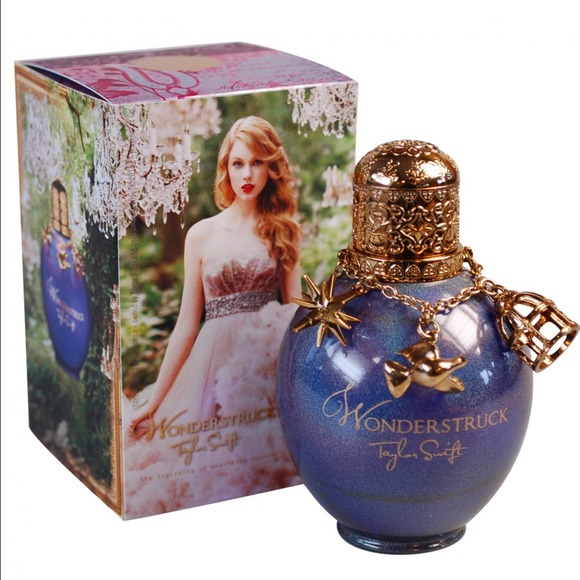 3.4 OZ Taylor Swift Wonderstruck Perfume✨