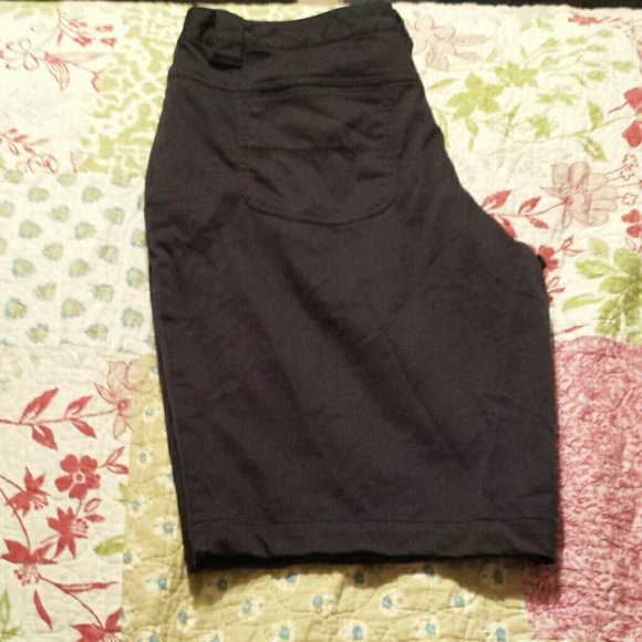 Black shorts! - Picture 3 of 3