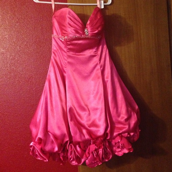 Short formal dress