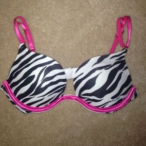 Very Sexy by Victorias Secret bra