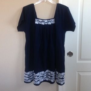 House of Harlow navy dress w/ white embellishment