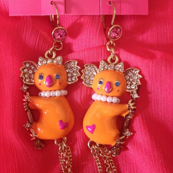 💎Betsey Johnson Jewelry Bundle💎 - Picture 3 of 4