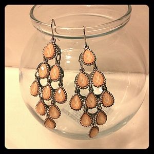 BUNDLE! Peach tiered chandelier earrings, 2 sandal