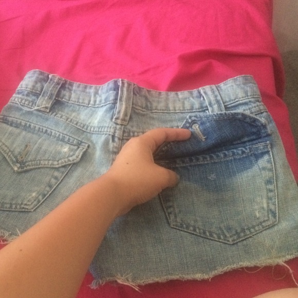 Cute Ripped Jean Shorts - Picture 2 of 4