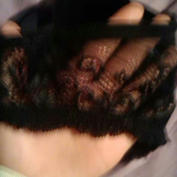 Bra. - Picture 2 of 2