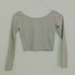 🚫TRADED🚫Grey long sleeve crop top